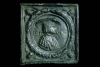 Fragment einer Blattkachel mit Kaiser Ferdinand I., braun glasiert, Mitte 16. Jahrhundert, H. 25,0 cm, Br. 25,0 cm, Stuttgart, Württembergisches Landesmuseum